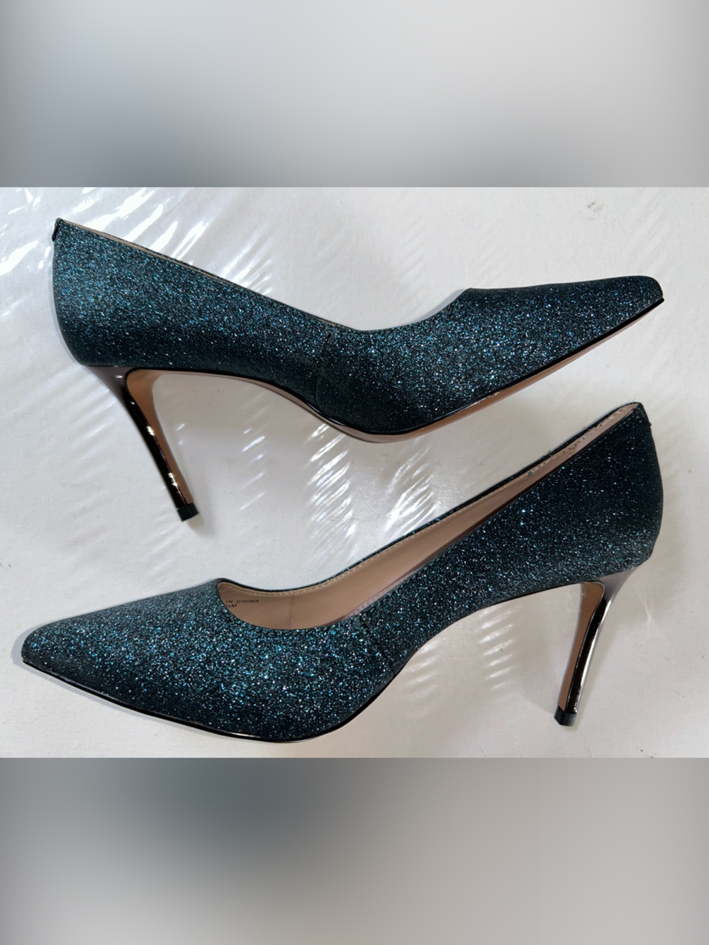 NWOB Banana Republic Madison Teal Glitter Pointed Heel Pumps